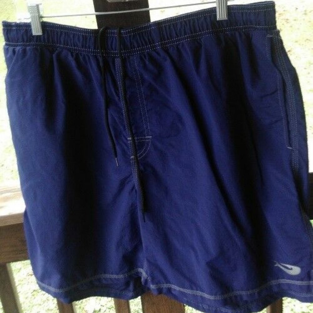 Mojo swimming shorts size 3XL waist is 38